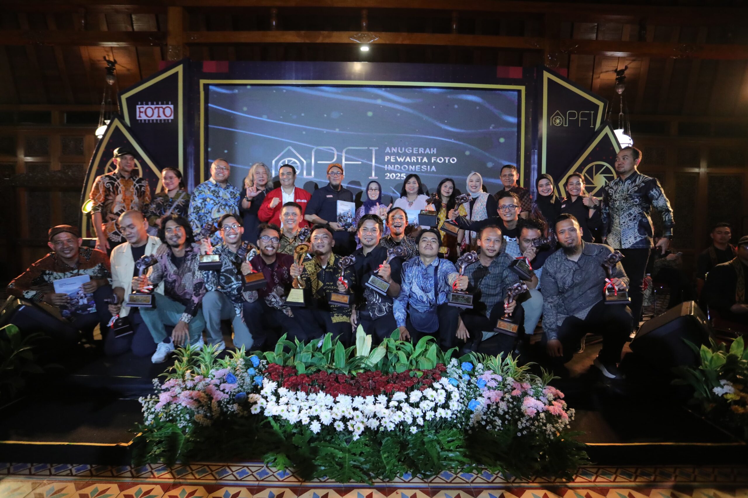 Anugerah Pewarta Foto Indonesia (APFI) 2025 Dibuka di Solo, Ketua Dewan Pers Ninik Rahayu: Jurnalistik Foto Tidak Akan Pernah Mati